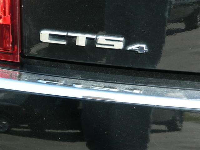Cadillac CTS 2012 photo 17